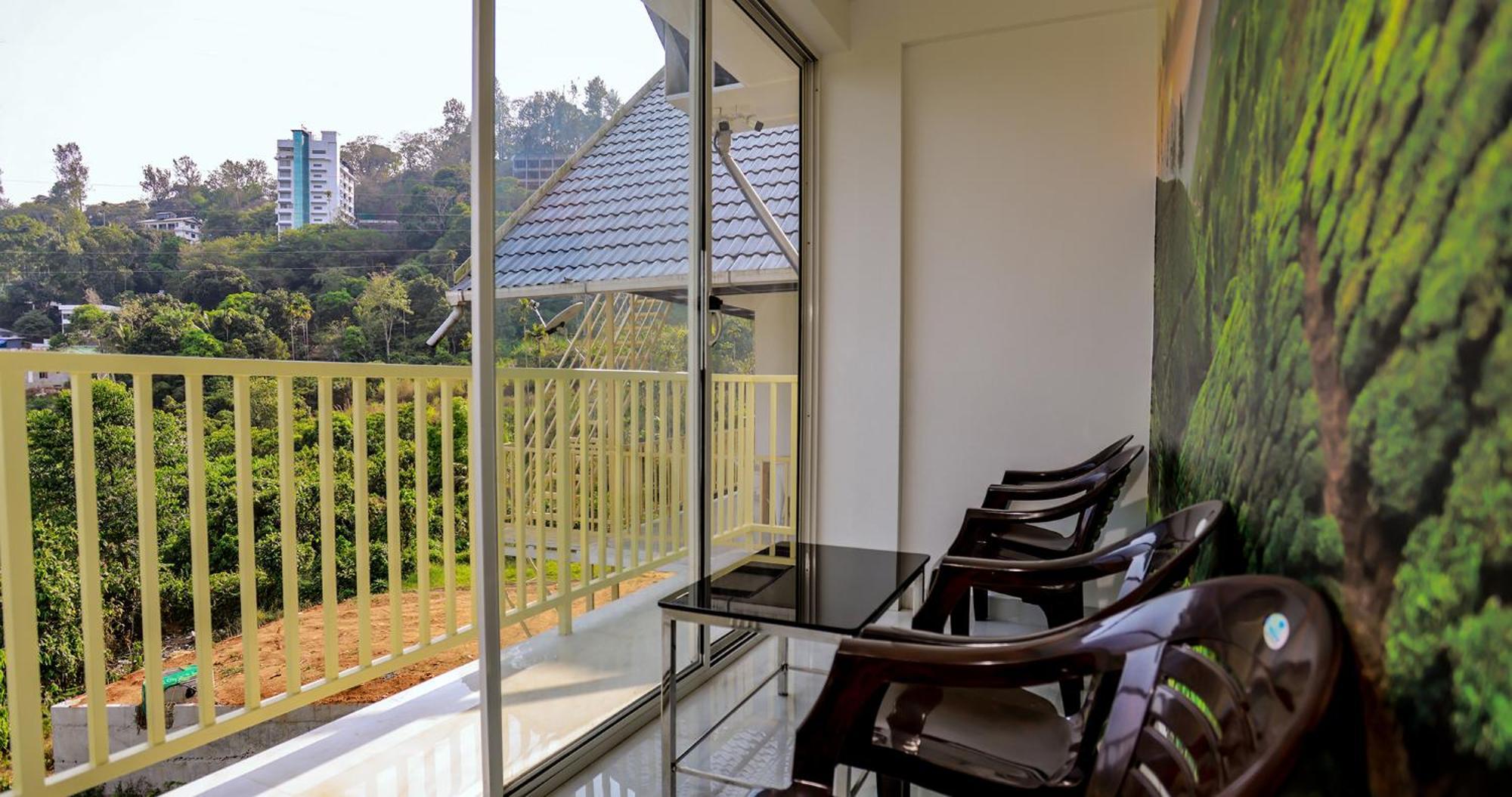 Bhrs Residency Bed & Breakfast Munnar Bagian luar foto